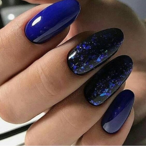 Các mẫu nail màu xanh dương đẹp nhất hiện nay