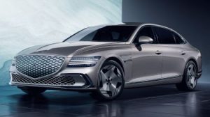 2025 Genesis Electrified G80 - front 3/4