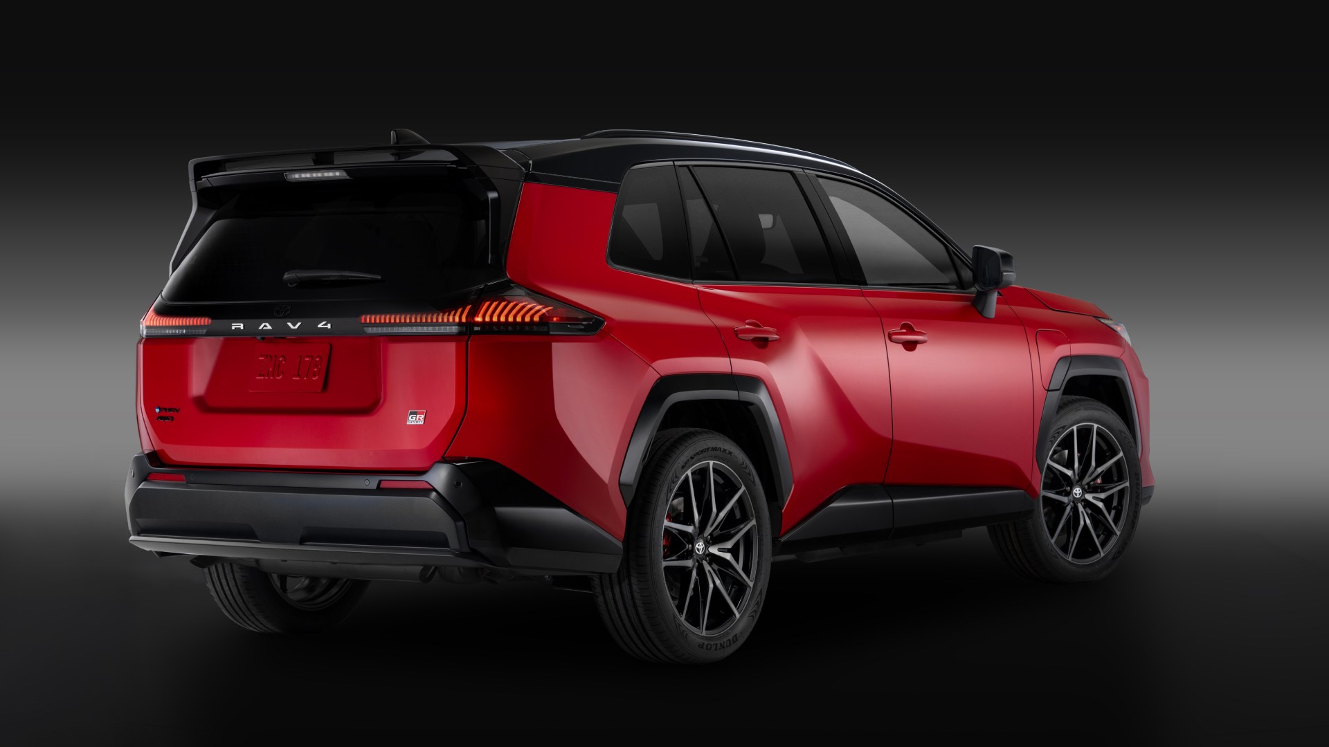 2026-toyota-rav4-phev_grsport_studio_002
