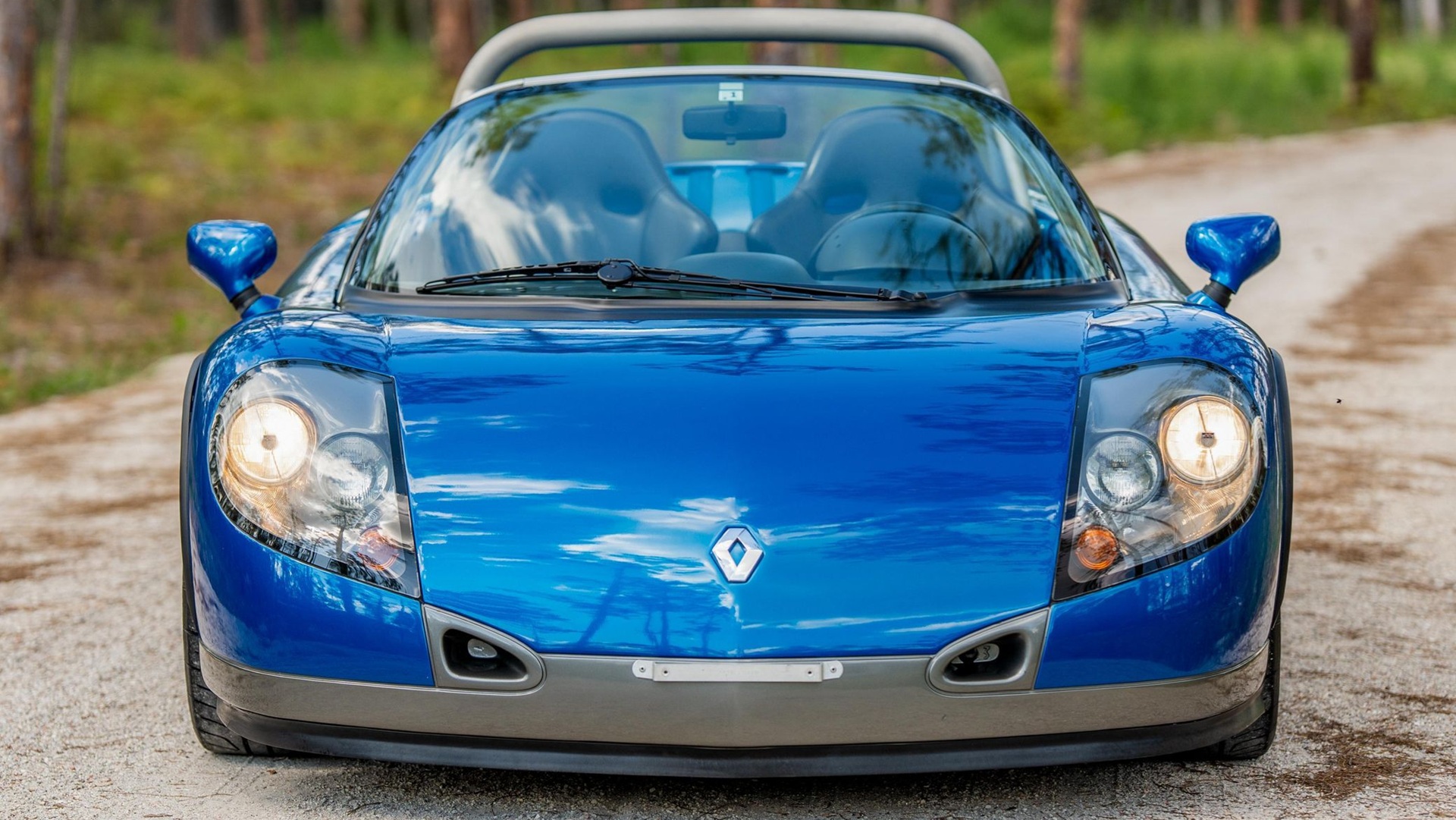 3vj0le4b-tojw5vxmip 1998 Renault Sport Spider