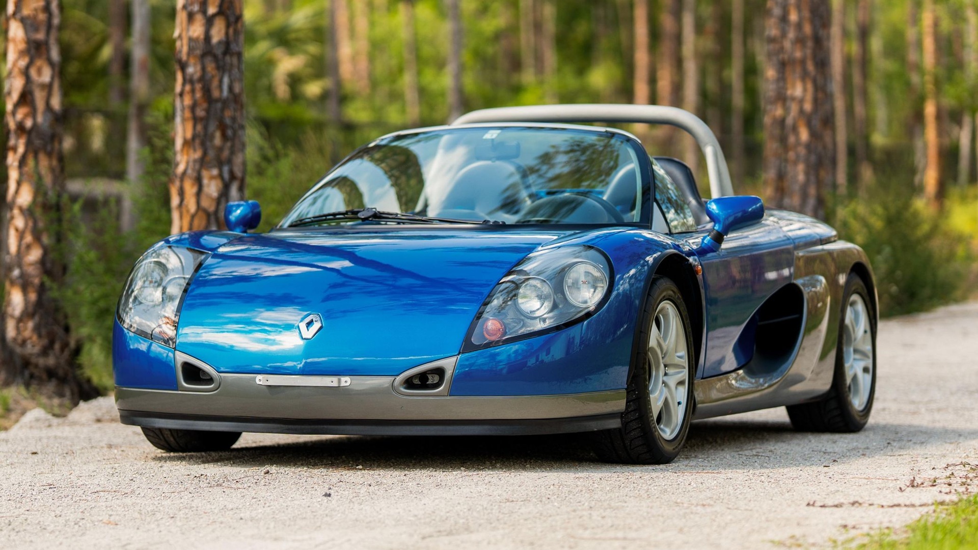 3vj0le4b-w2s5jam9ef 1998 Renault Sport Spider