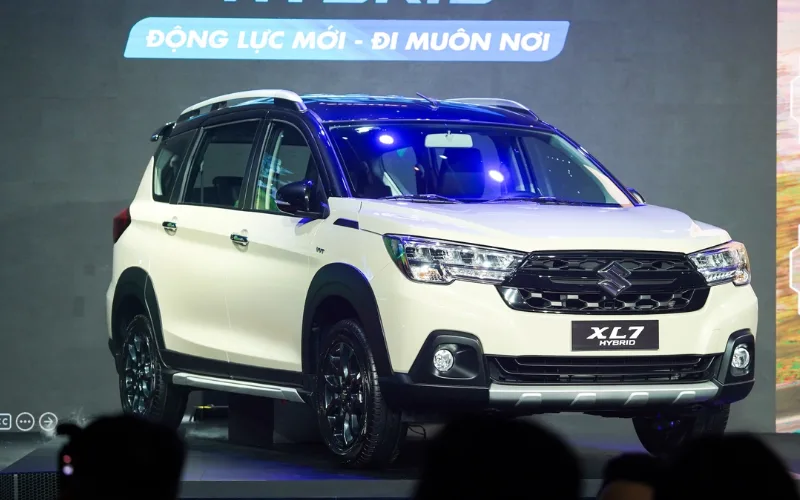 5-mau-xe-hybrid-duoc-mua-nhieu-nhat-tai-viet-nam-nam-3-png Suzuki XL7 Hybrid