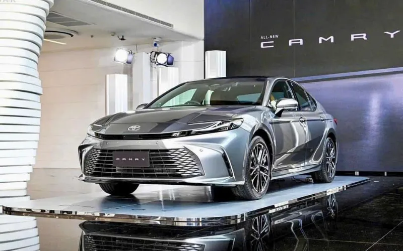 5-mau-xe-hybrid-duoc-mua-nhieu-nhat-tai-viet-nam-nam-6-png Toyota Camry HEV