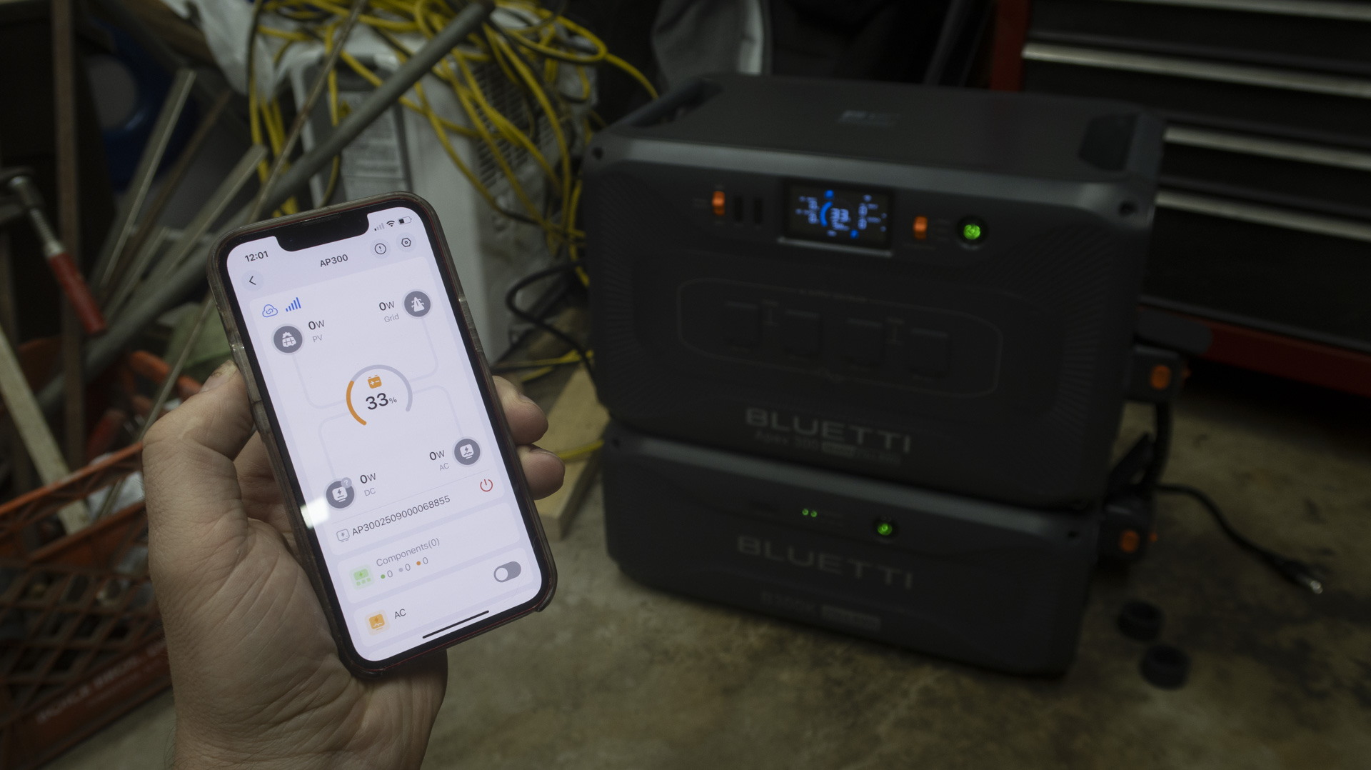 Bluetti Apex 300 app.