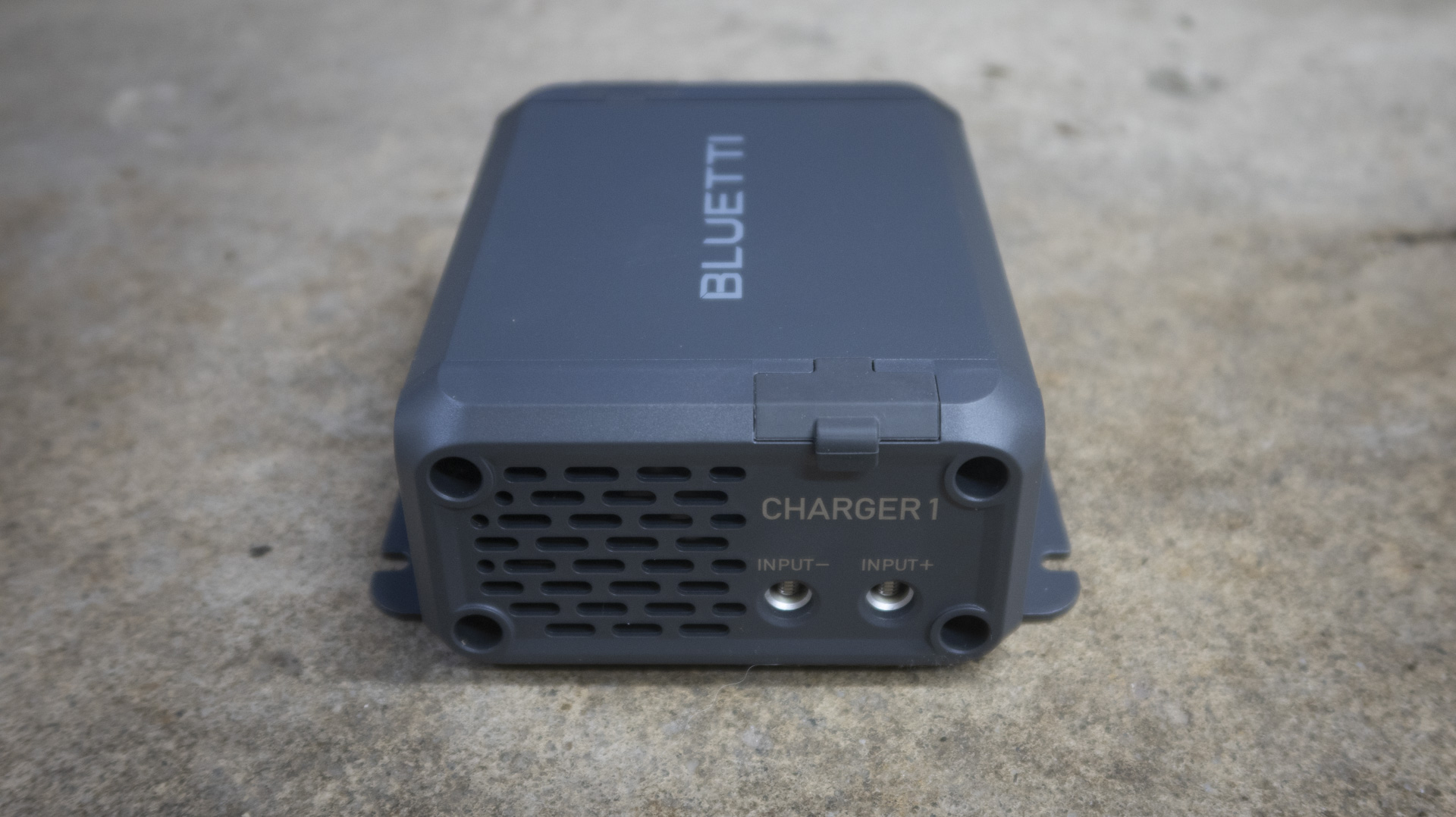 Bluetti Charger 1