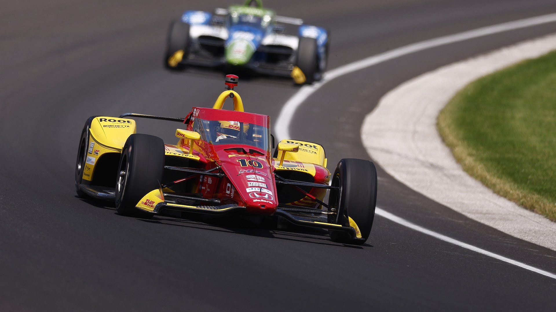 gettyimages-2215943689-1 `INDIANAPOLIS, IN - MAY 23: Alex Palou (#10 Chip Ganassi Racing Honda) exits turn one during the final practice for the Indianapolis 500 on Carb Day for the 109th Running of The Indianapolis 500 on May 23, 2025 at the Indianapolis Motor Speedway in Indianapolis, IN. (Photo by Jeffrey Brown/Icon Sportswire)