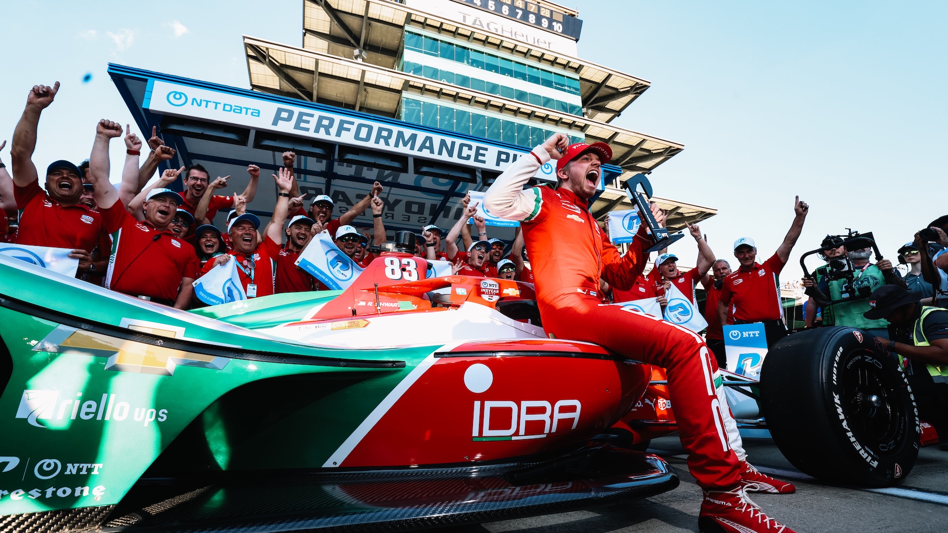 indianapolis-500-pole-day-and-last-chance-qualifying-sunday_-may-18_-2025_large-image-without-watermark_m131095-1 indy 500
