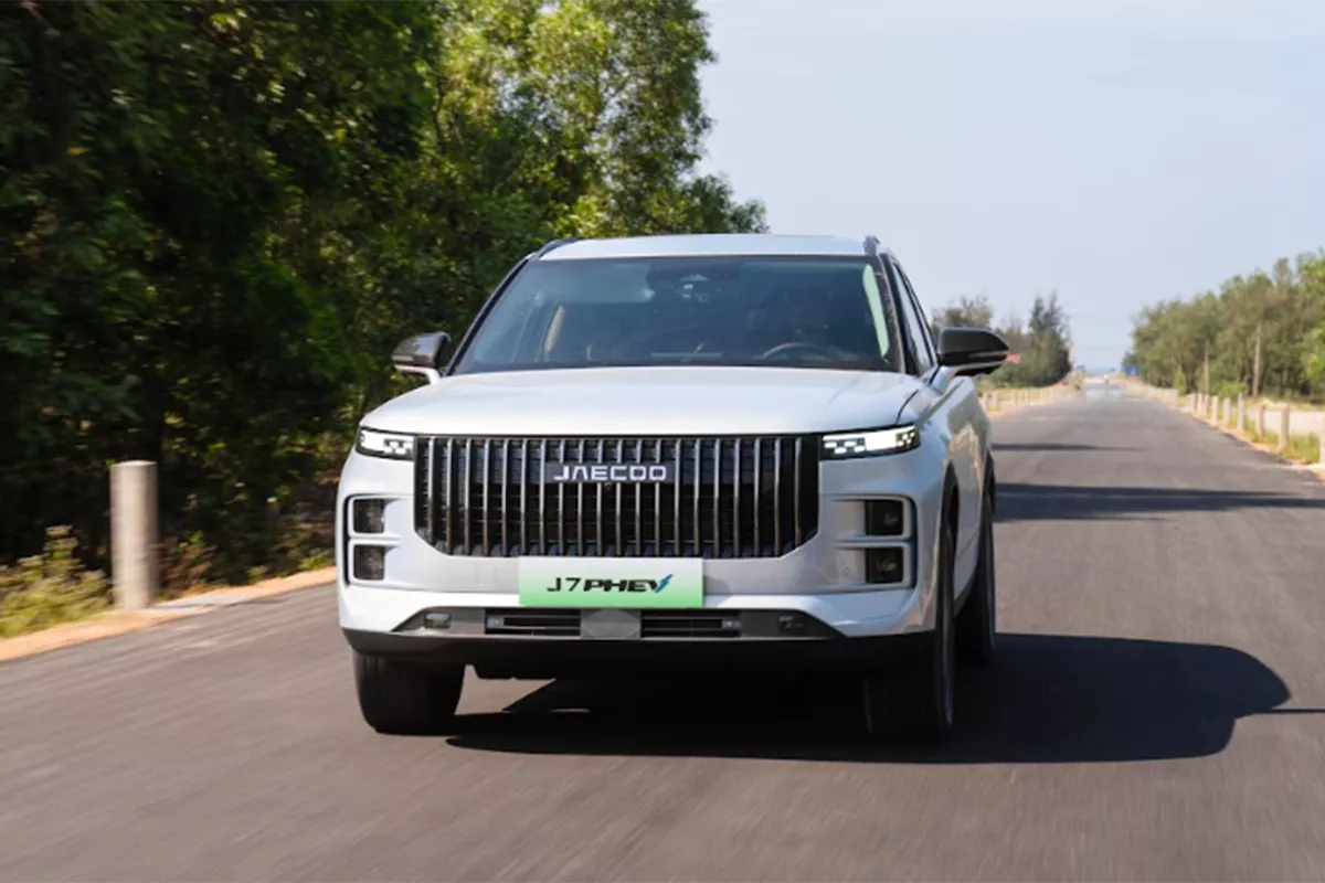 Hệ thống ADAS trên Jaecoo J7 PHEV (SHS) được thiết kế như một phần cốt lõi của chiếc xe 1
