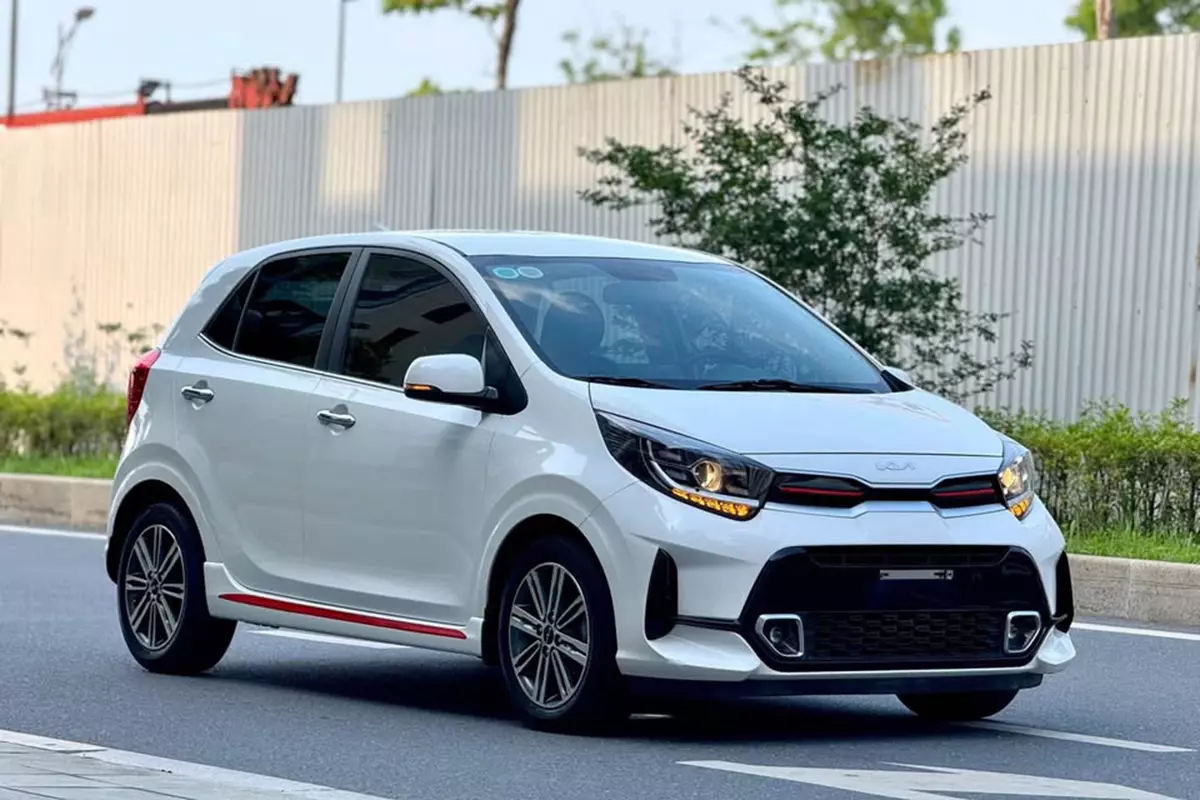 KIA Morning cũng khởi sắc so với tháng 4 1