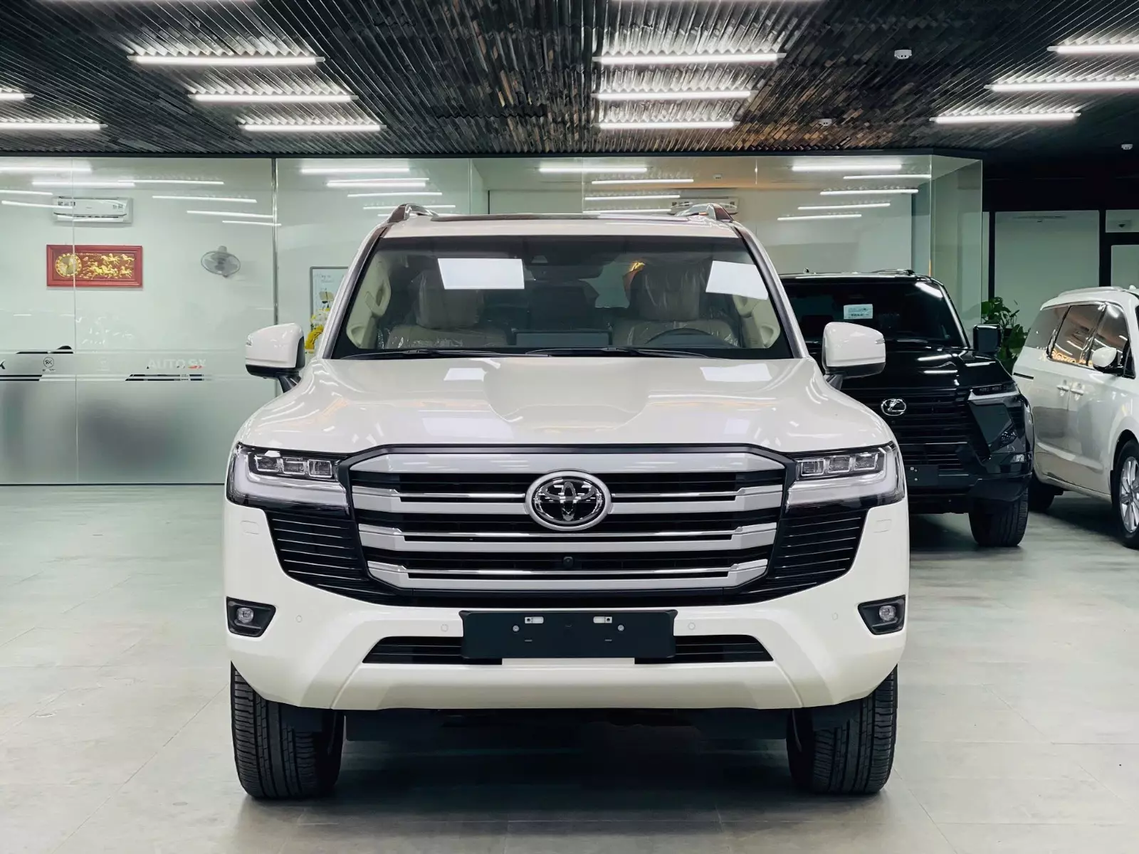 Thông số kỹ thuật xe Toyota Land Cruiser 2025: Động cơ.