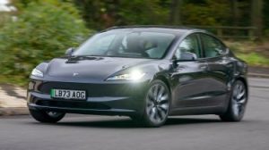 Tesla Model 3 - front cornering