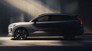 New Volvo XC70 - side profile