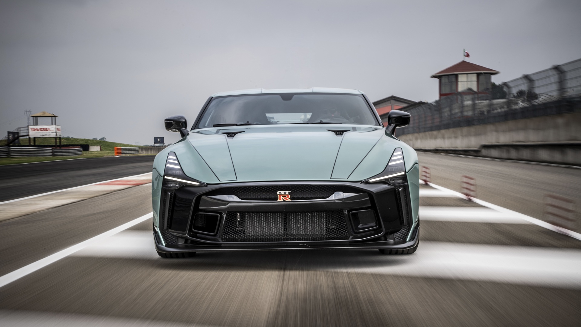 nissan-gt-r50-by-italdesign-production-image-05 Nissan GT-R50 by Italdesign