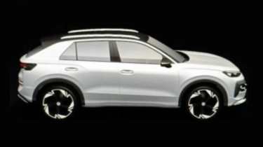 t-roc202_v00gli New Volkswagen T-Roc leaked - side profile