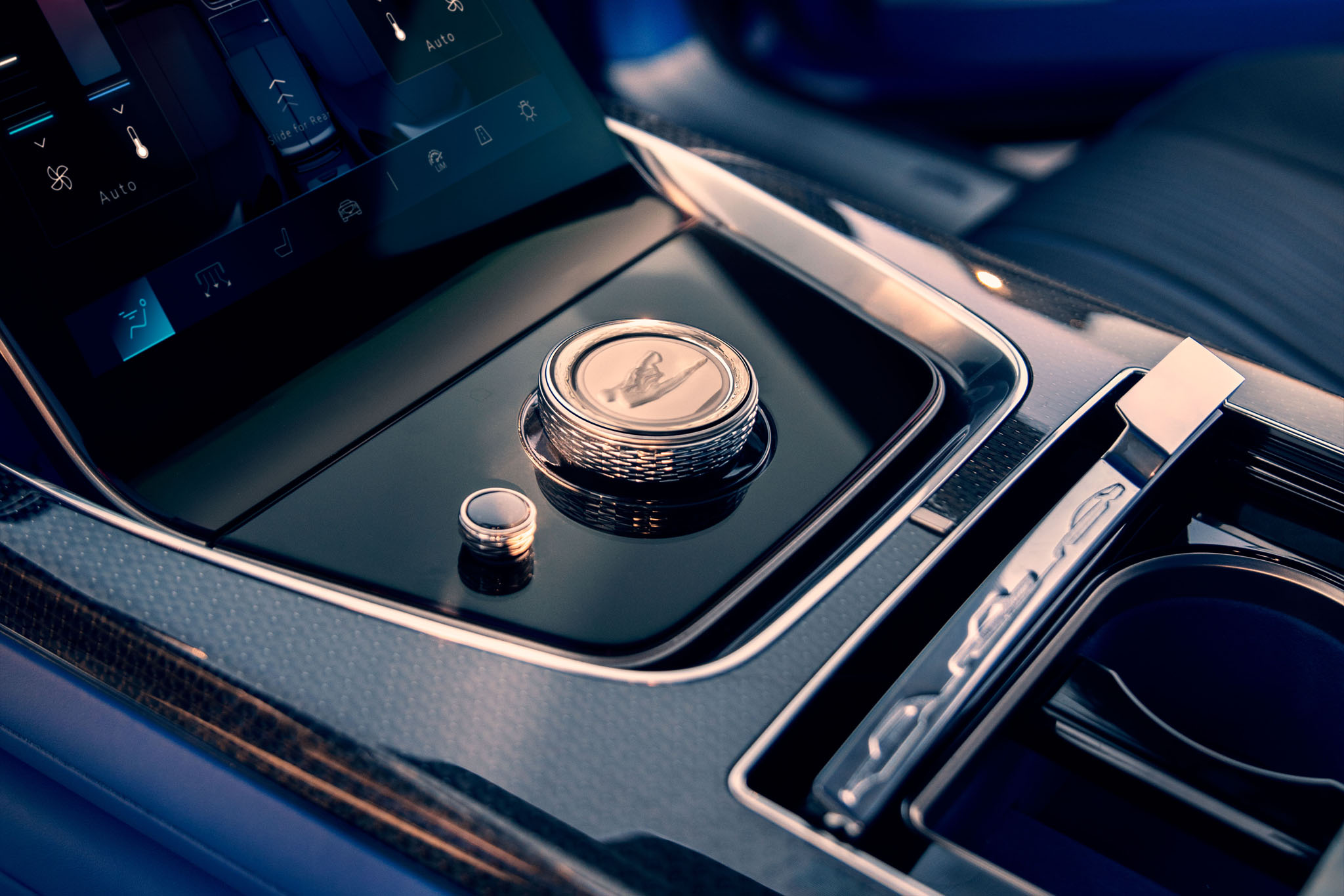 2024-cadillac-celestiq-ev-blue-reveal-inline-e Cadillac Celestiq