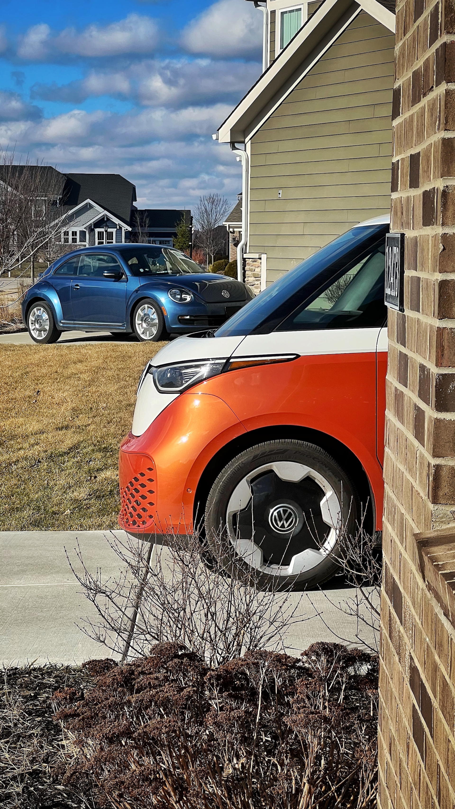 2025-vw-id-buzz-review-jerry-perez-38