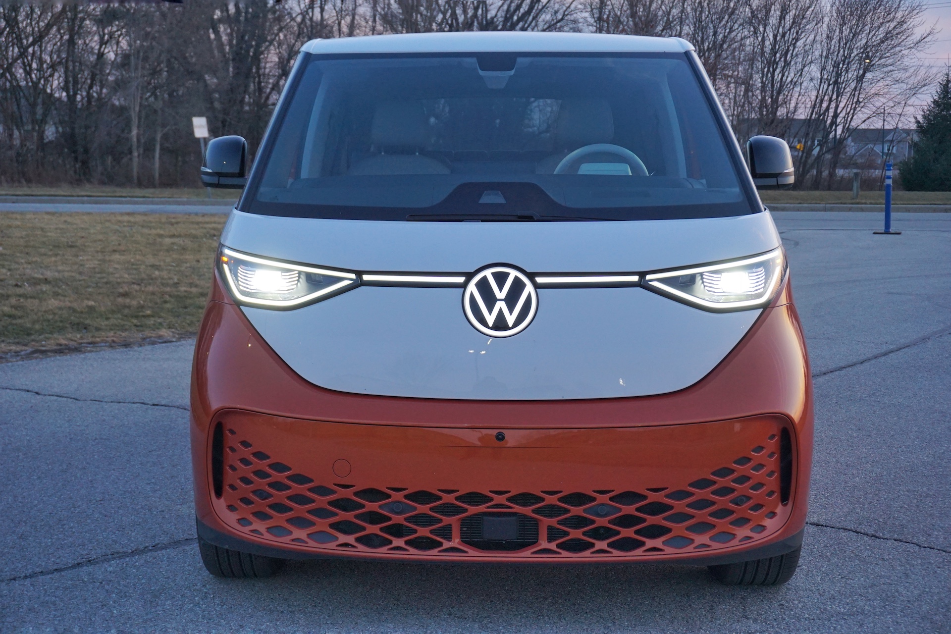 2025-vw-id-buzz-review-jerry-perez-9