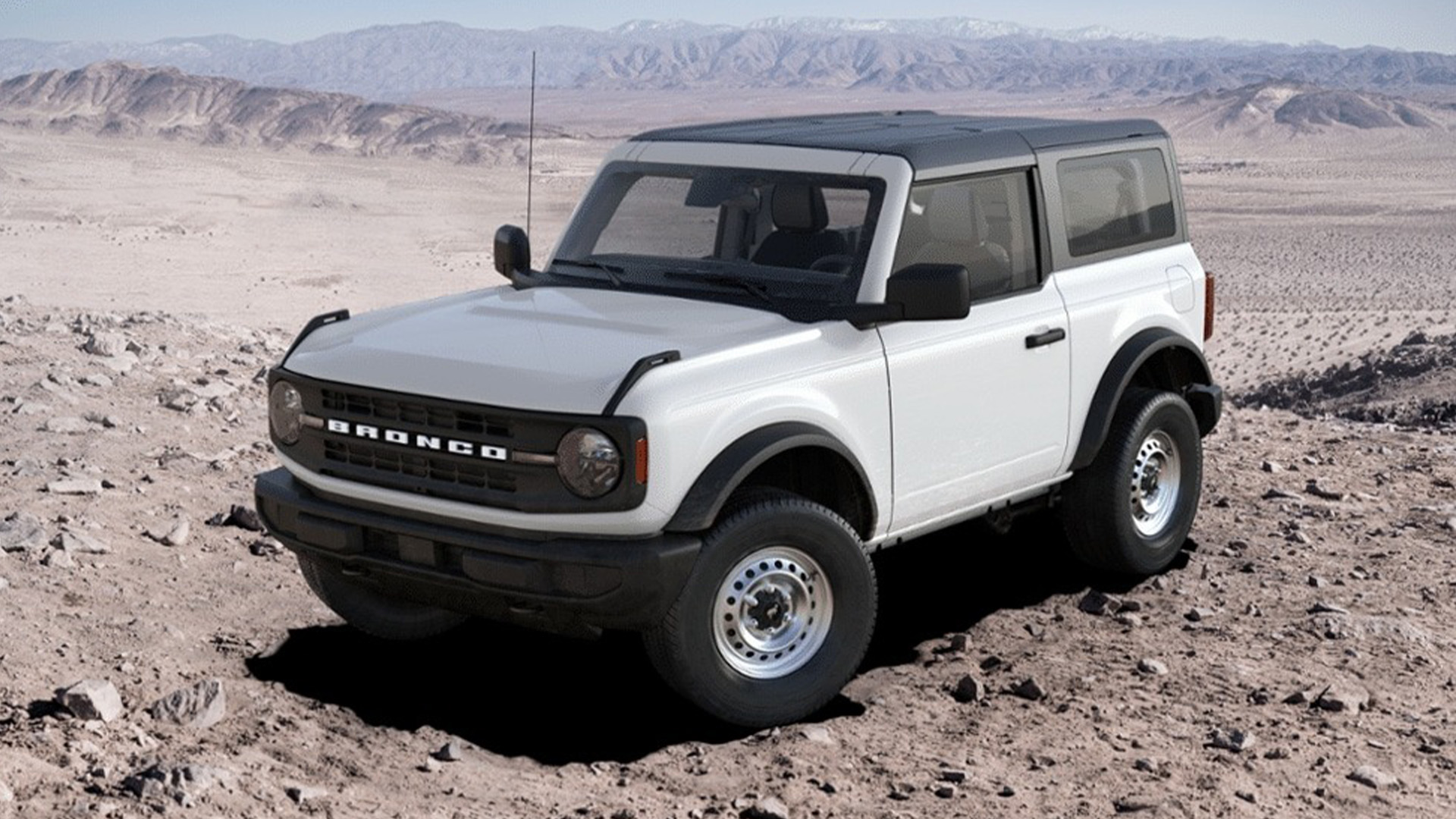 bronco-base-hero-1-1 A Ford Bronco Base model parked in the desert.