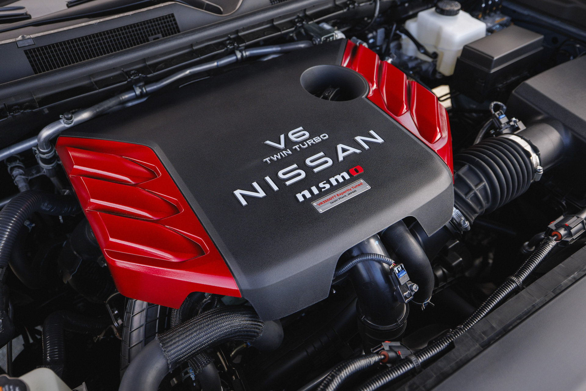 Nissan Armada Nismo engine cover.