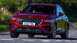 Genesis GV70 - cornering