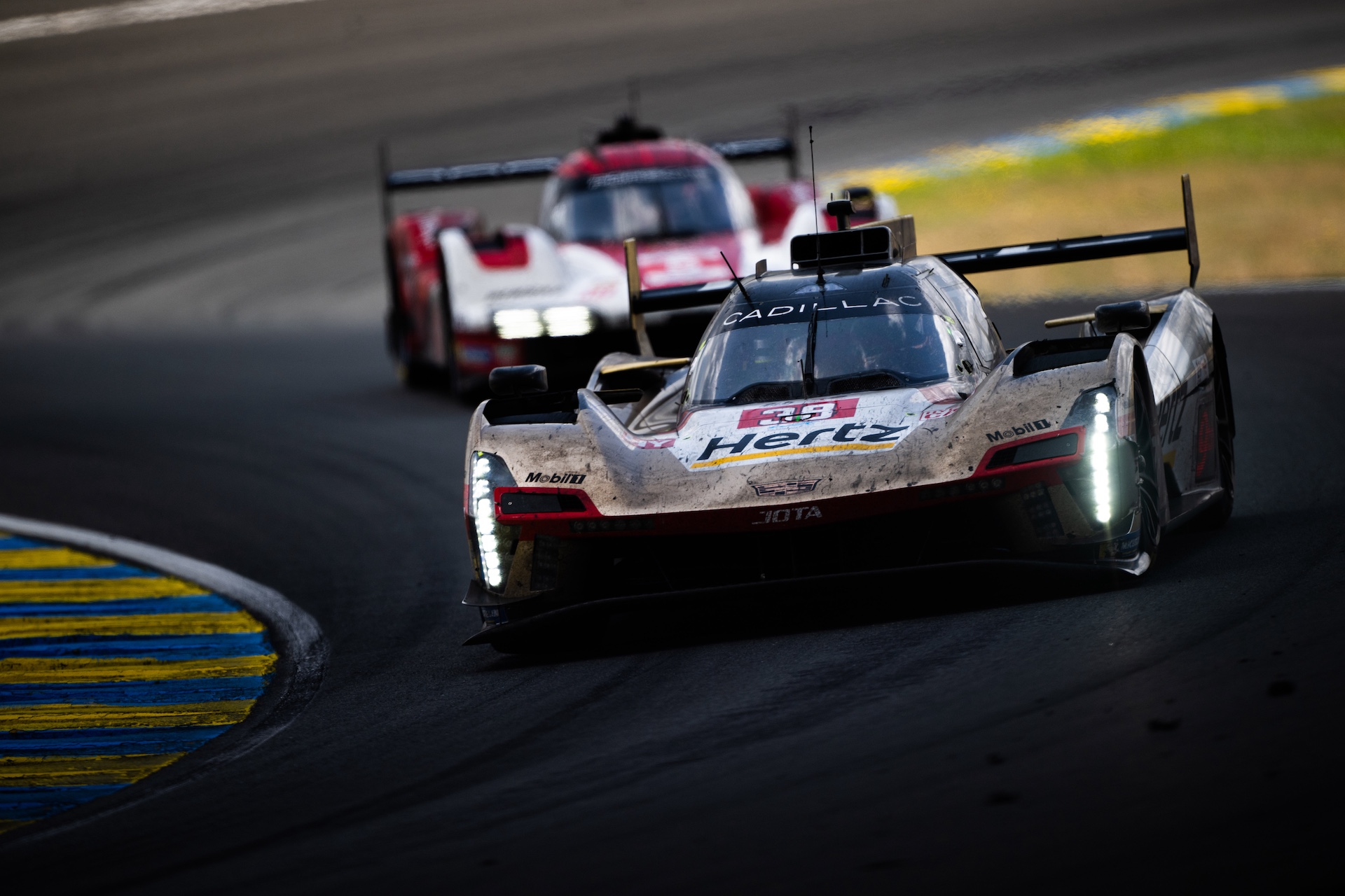 gettyimages-2219554242 LE MANS, FRANCE - JUNE 15: The #38 Cadillac Hertz Team Jota, Cadillac V-Series.R of Earl Bamber, Sebastien Bourdais, and Jenson Button in action during the Le Mans 24 Hour Race on June 15, 2025 in Le Mans, France. (Photo by James Moy Photography/Getty Images)