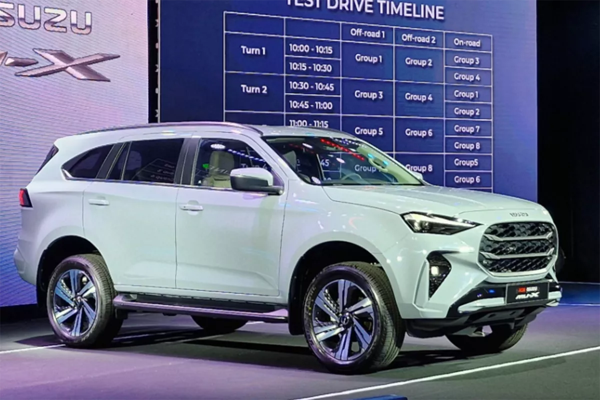 Ngoại thất Isuzu mu-X 2025 1