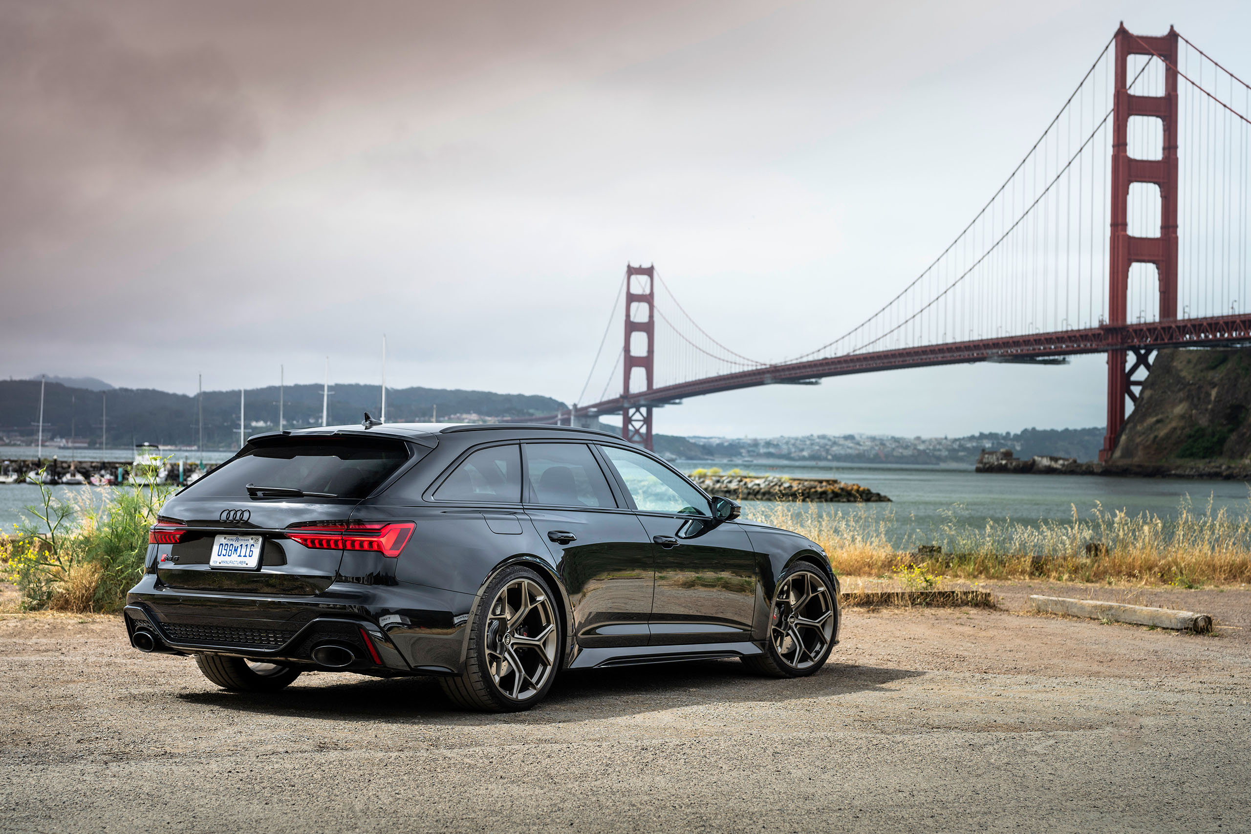 original-11564-audirs6avantperformancemythosblack024jpg1-copy