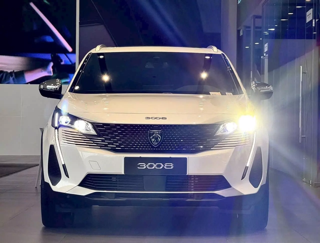 Peugeot 3008 mới trang bị rất nhiều tính năng an toàn
