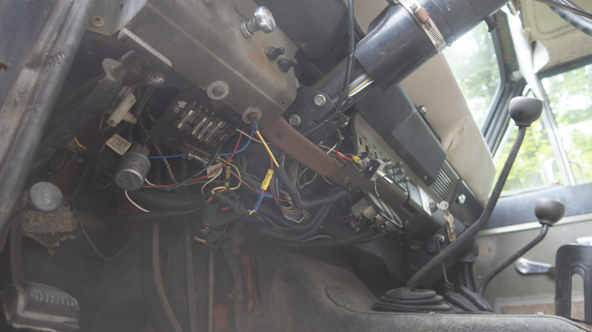 scout-img_9267 IH Scout sketchy wiring.