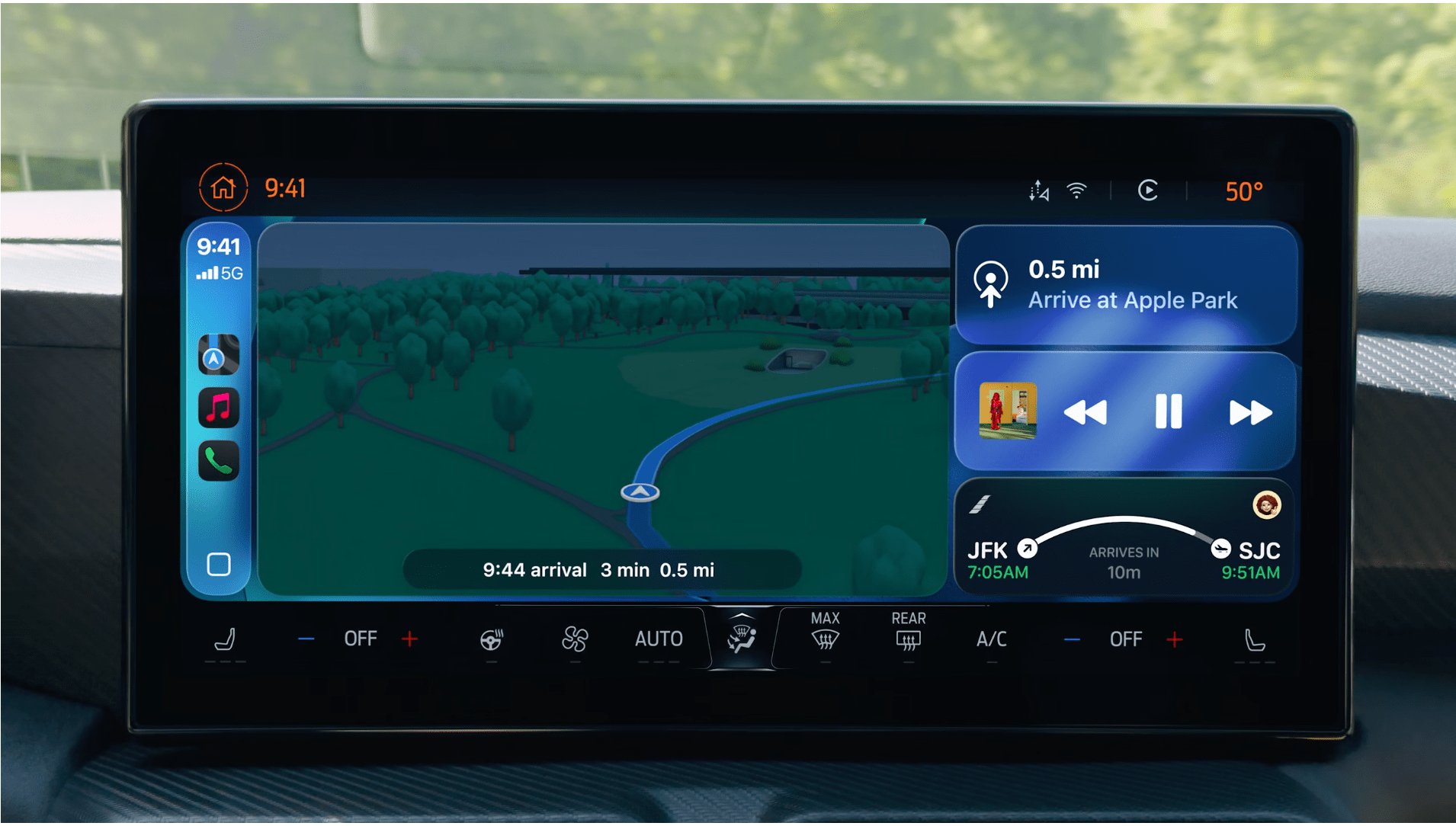 Apple CarPlay interface in iOS 26
