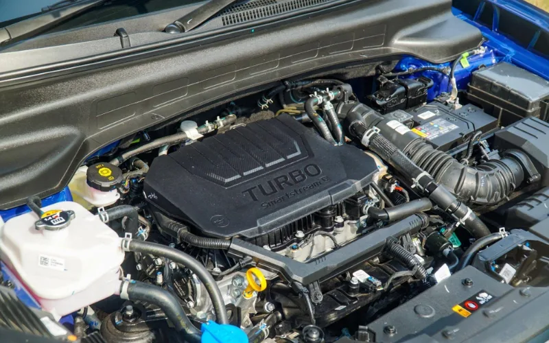 so-sanh-hyundai-creta-va-mazda-cx-5-7-png Hyundai Creta 2025 được trang bị động cơ Smartstream G1.5, sản sinh công suất 115 mã lực và mô-men xoắn 144 Nm