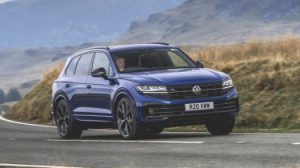Volkswagen Touareg R - front cornering